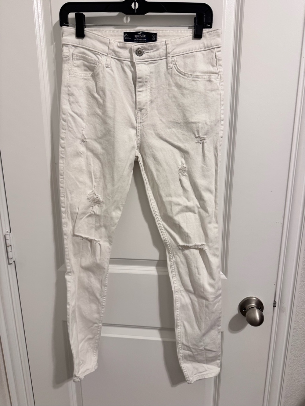 Hollister White High-Rise Super Skinny Jeans